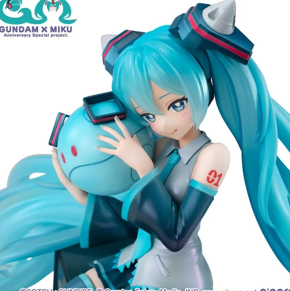 GUNDAM X HATSUNE MIKU – LUCREA MIKU X OO GUNDAM