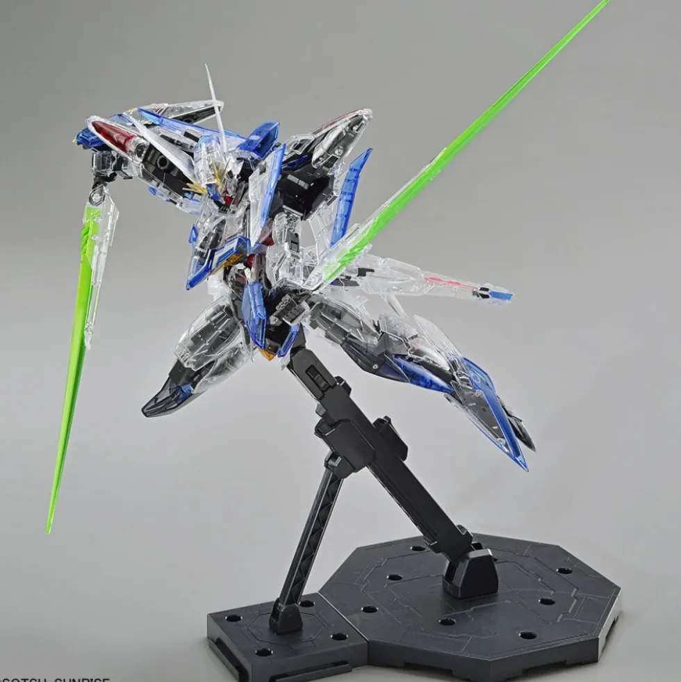 MG 1/100 ECLIPSE GUNDAM CLEAR COLOR