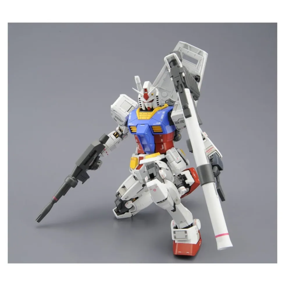 MG 1/100 RX-78-2 GUNDAM VER. 3.0